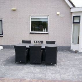 Bestrating achter tuin