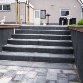 Stenen trap metselen 